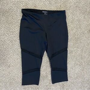 Ideology Women's Mesh-Trimmed Cropped Leggings, Black, X-Large, EUC